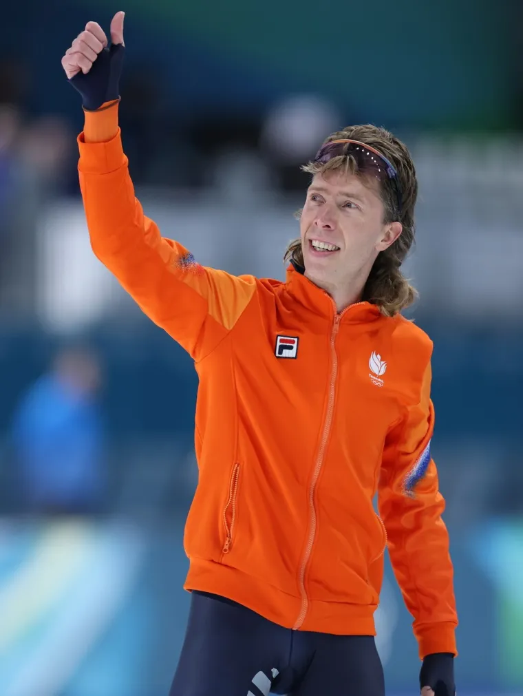 Fudbalerke ponovno gaze! Nezaboravne frizure vratili osvajači olimpijskih medalja i napravili show