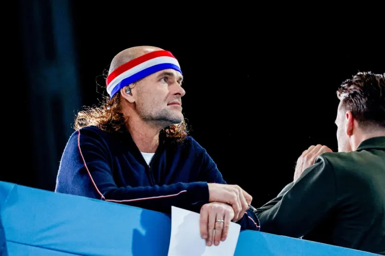 Fudbalerke ponovno gaze! Nezaboravne frizure vratili osvajači olimpijskih medalja i napravili show