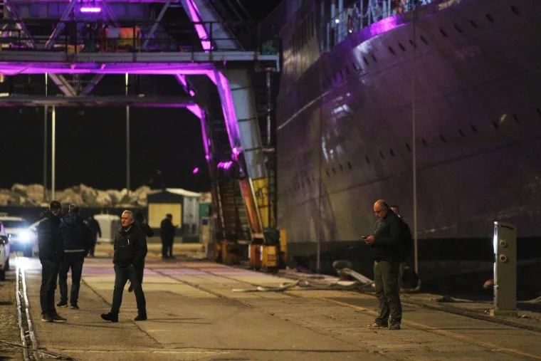 Koban petak 13. za Titov 'Galeb': Evo kako izgleda nakon &scaron;to se u njega zabio teretni brod