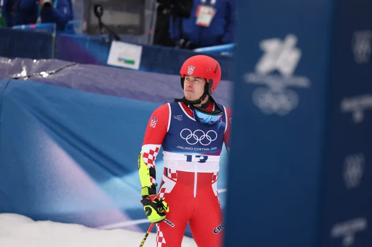 Zubčić kao Janica! Skijao pola utrke bez naočala, a evo u kakvom je stanju u&scaron;ao u cilj