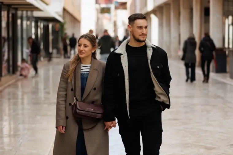 Lijepe djevojke i mladići ukrali poglede u centru Zadra