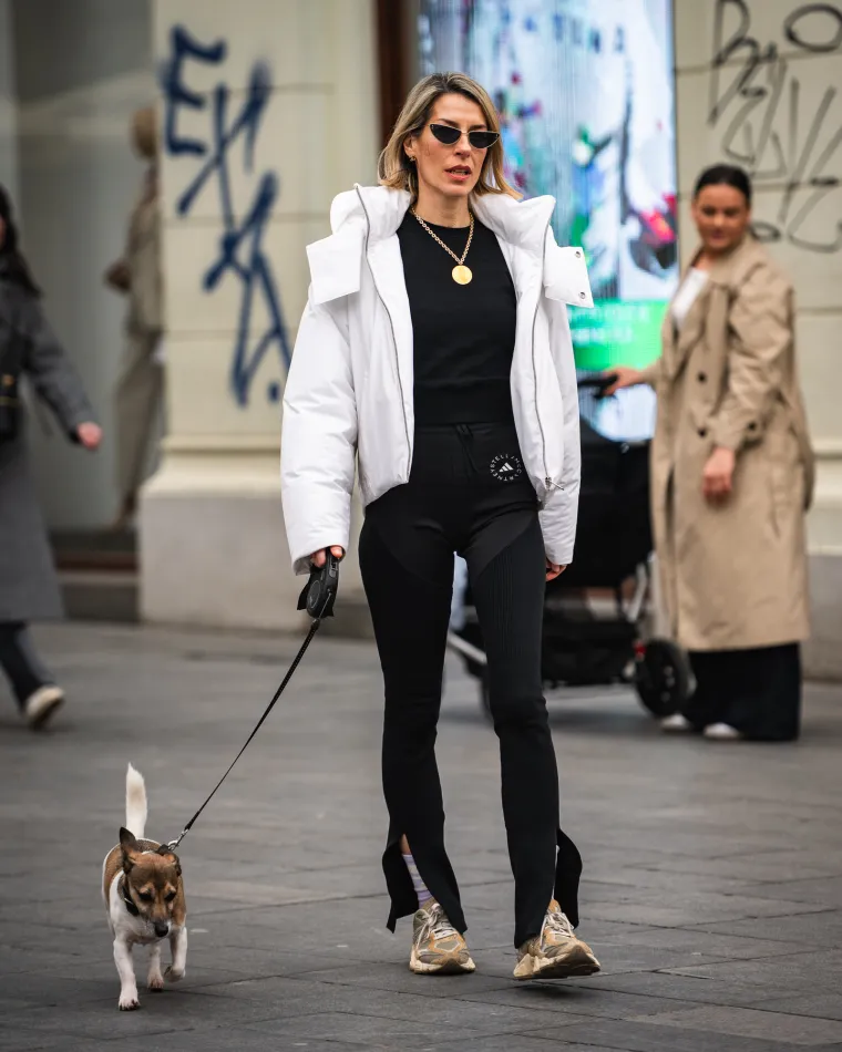 Svi su gledali u nju: Atraktivna djevojka u visokim potpeticama privlačila pažnju u centru Zagreba