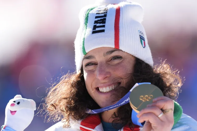 Talijanska lavica nije mogla zaustaviti suze! Brignone sa suparnicama slavila pobjedu sporta