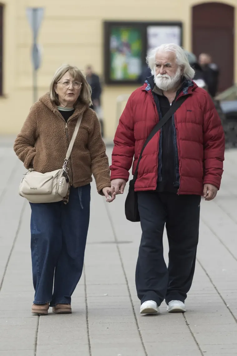Lijepe Slavonke pro&scaron;etale ulicama na Dan zaljubljenih