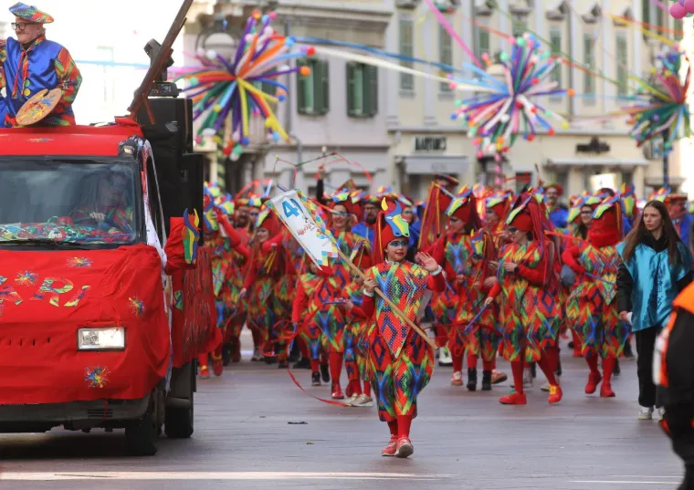 Vilenjaci, vje&scaron;tice, Trump i Toma&scaron;ević: Pogledajte tko se sve priključio karnevalskoj zabavi