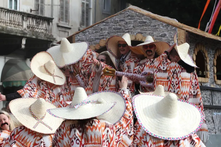 Vilenjaci, vje&scaron;tice, Trump i Toma&scaron;ević: Pogledajte tko se sve priključio karnevalskoj zabavi