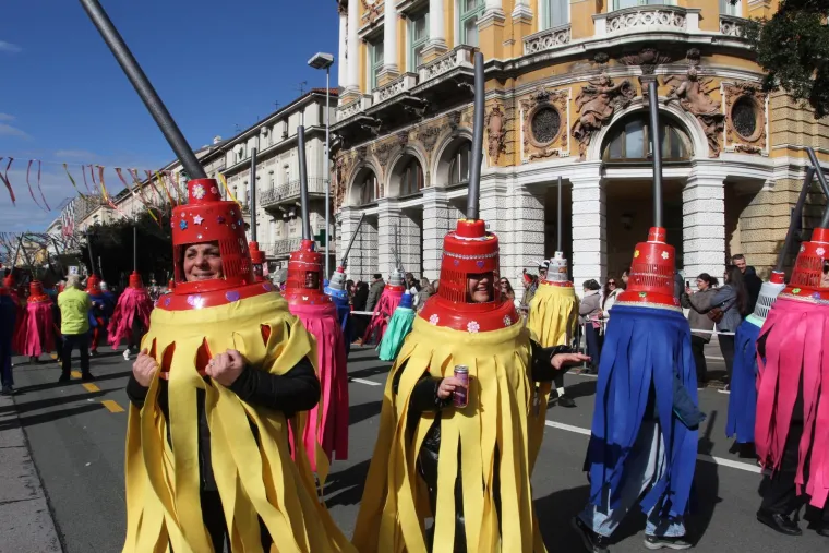 Vilenjaci, vje&scaron;tice, Trump i Toma&scaron;ević: Pogledajte tko se sve priključio karnevalskoj zabavi