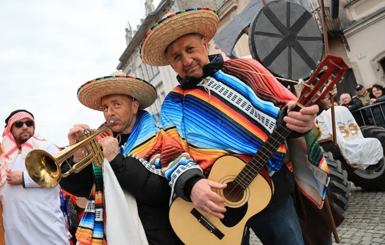 Vilenjaci, vje&scaron;tice, Trump i Toma&scaron;ević: Pogledajte tko se sve priključio karnevalskoj zabavi