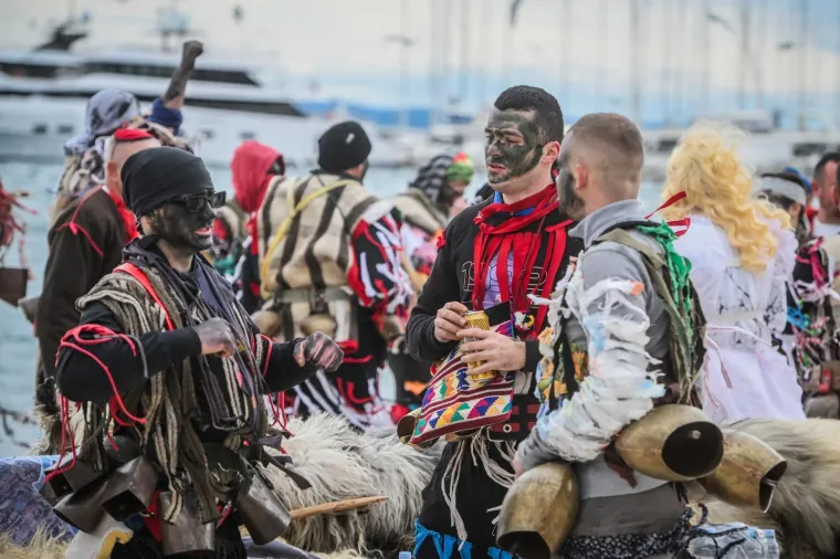 Vilenjaci, vje&scaron;tice, Trump i Toma&scaron;ević: Pogledajte tko se sve priključio karnevalskoj zabavi