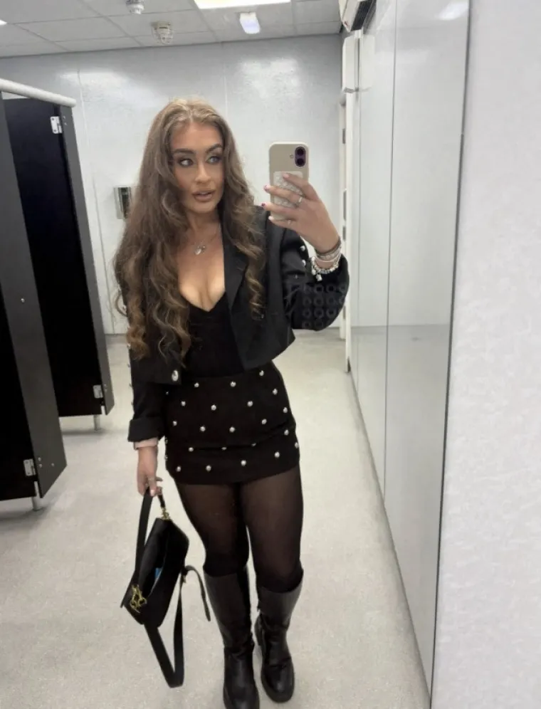 Rekli su joj da neće moći imati djecu, upla&scaron;ila se i žestoko smr&scaron;avjela: Danas je prava manekenka