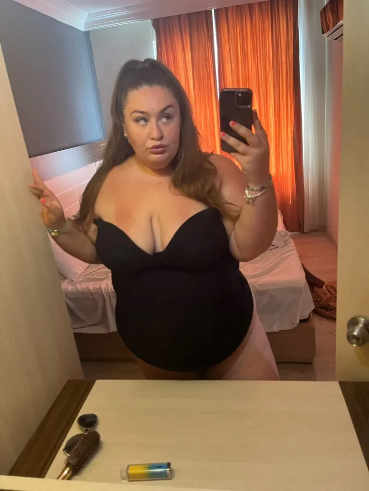 Rekli su joj da neće moći imati djecu, upla&scaron;ila se i žestoko smr&scaron;avjela: Danas je prava manekenka