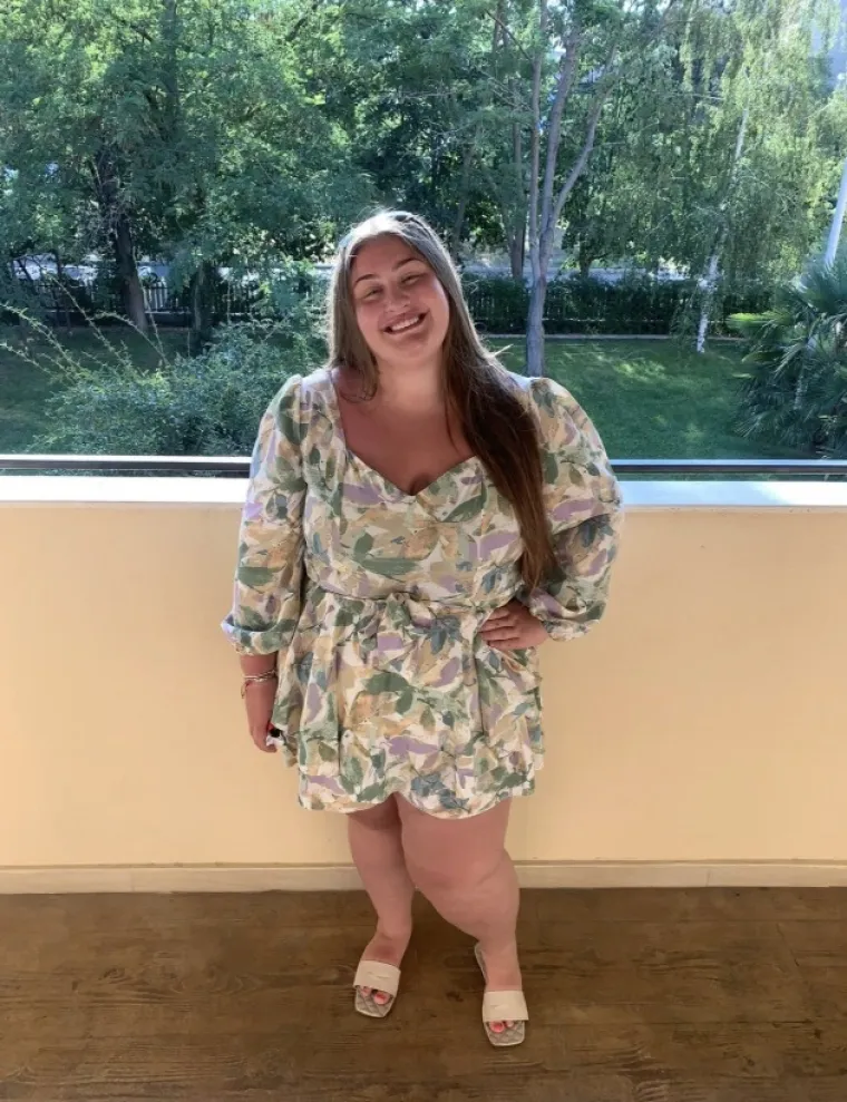 Rekli su joj da neće moći imati djecu, upla&scaron;ila se i žestoko smr&scaron;avjela: Danas je prava manekenka