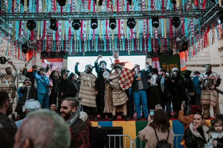 Od Edena do Zadra: Kostim Eve primamio sve poglede, evo tko je jo&scaron; ukrasio ulice grada