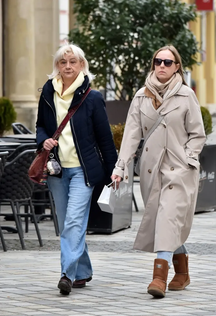 Mlada crnka s buketom ukrala sve poglede na &scaron;pici u Varaždinu