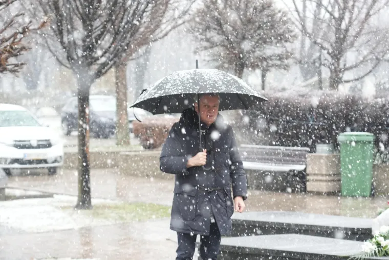 Tužni prizori na sedmu obljetnicu smrti &Scaron;abana &Scaron;aulića: Obitelj i prijatelji i dalje neutje&scaron;ni