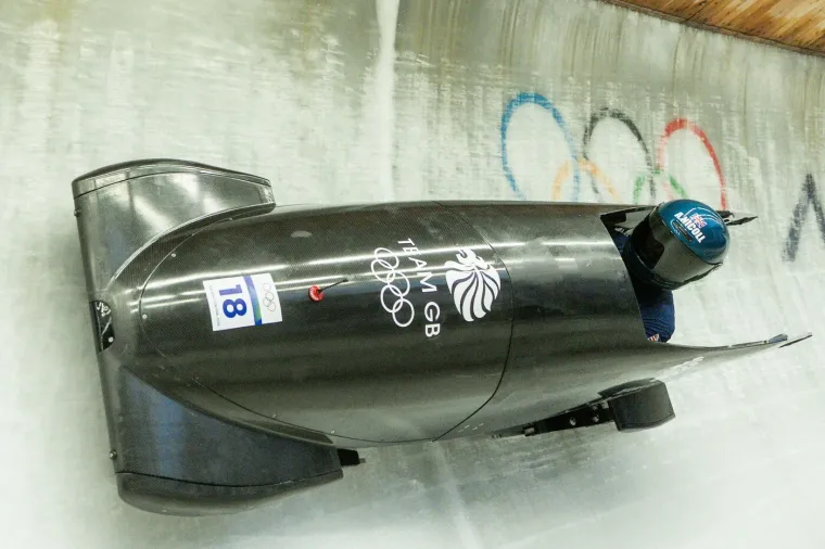 S atletike se prebacila na led i ispisala povijest na ZOI, uz to je doktorica i influencerica