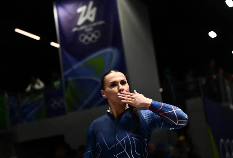 S atletike se prebacila na led i ispisala povijest na ZOI, uz to je doktorica i influencerica