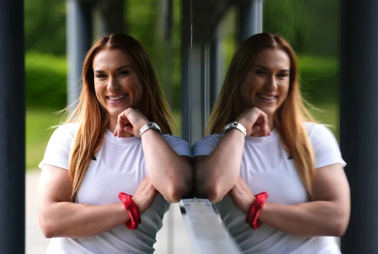 S atletike se prebacila na led i ispisala povijest na ZOI, uz to je doktorica i influencerica