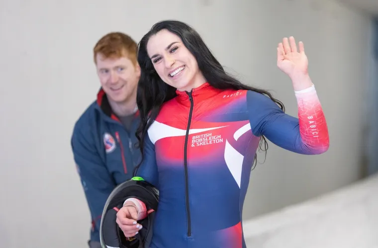 S atletike se prebacila na led i ispisala povijest na ZOI, uz to je doktorica i influencerica