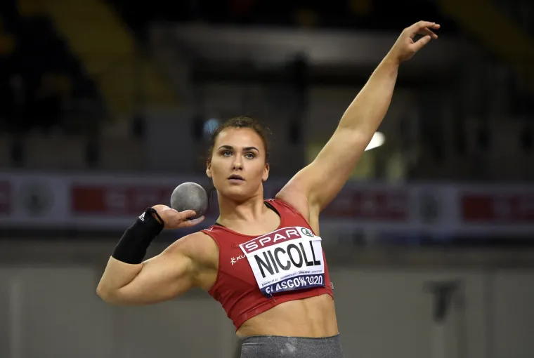 S atletike se prebacila na led i ispisala povijest na ZOI, uz to je doktorica i influencerica