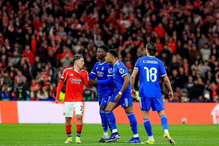 Prizori kaosa u Ligi prvaka obilaze svijet: 'Nisam ga nazvao majmunom, krivo je čuo'