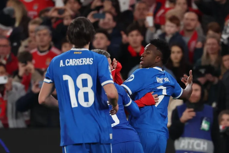 Prizori kaosa u Ligi prvaka obilaze svijet: 'Nisam ga nazvao majmunom, krivo je čuo'