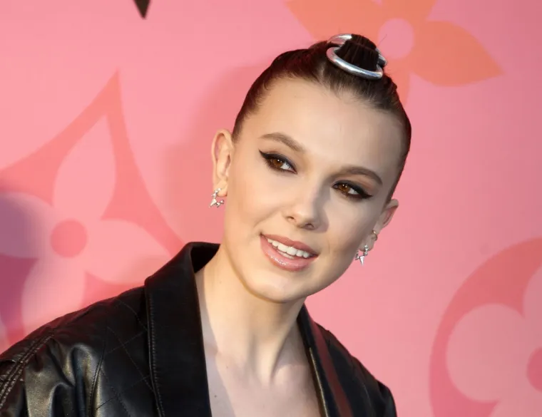Millie Bobby Brown puni 22. godine: Već se vjenčala, usvojila dijete i osvojila brojne nagrade