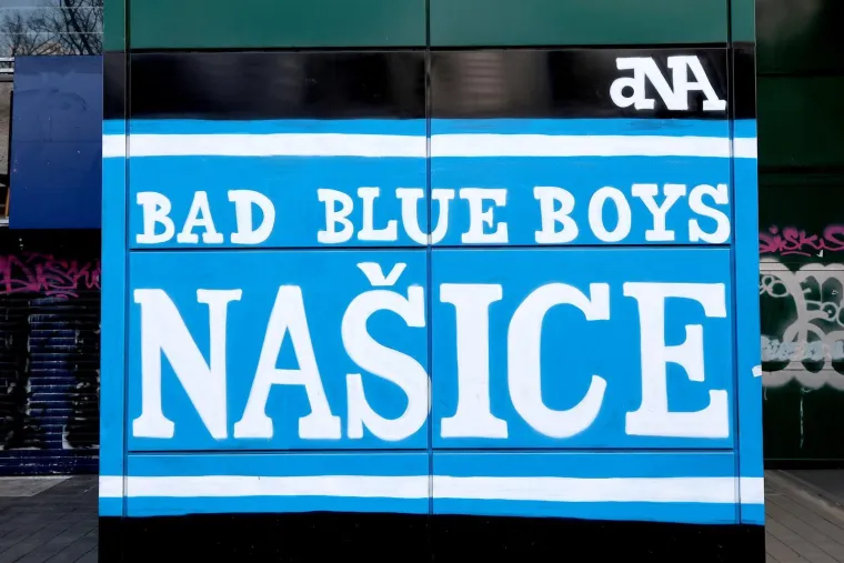 Grafiti i murali Bad Blue Boysa na Maksimiru odlaze u povijest