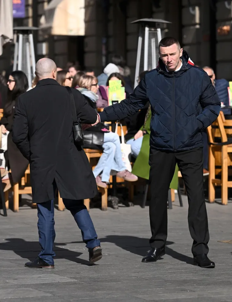 Prijeti li raspad vladajuće koalicije? Penavu i Dabru kamera uhvatila u centru Zagreba