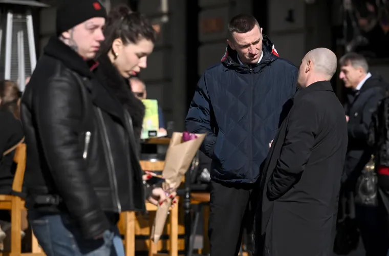 Prijeti li raspad vladajuće koalicije? Penavu i Dabru kamera uhvatila u centru Zagreba