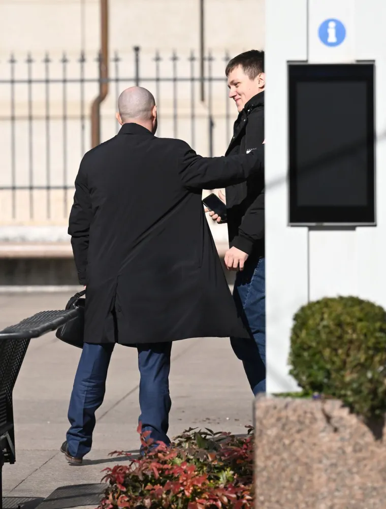 Prijeti li raspad vladajuće koalicije? Penavu i Dabru kamera uhvatila u centru Zagreba