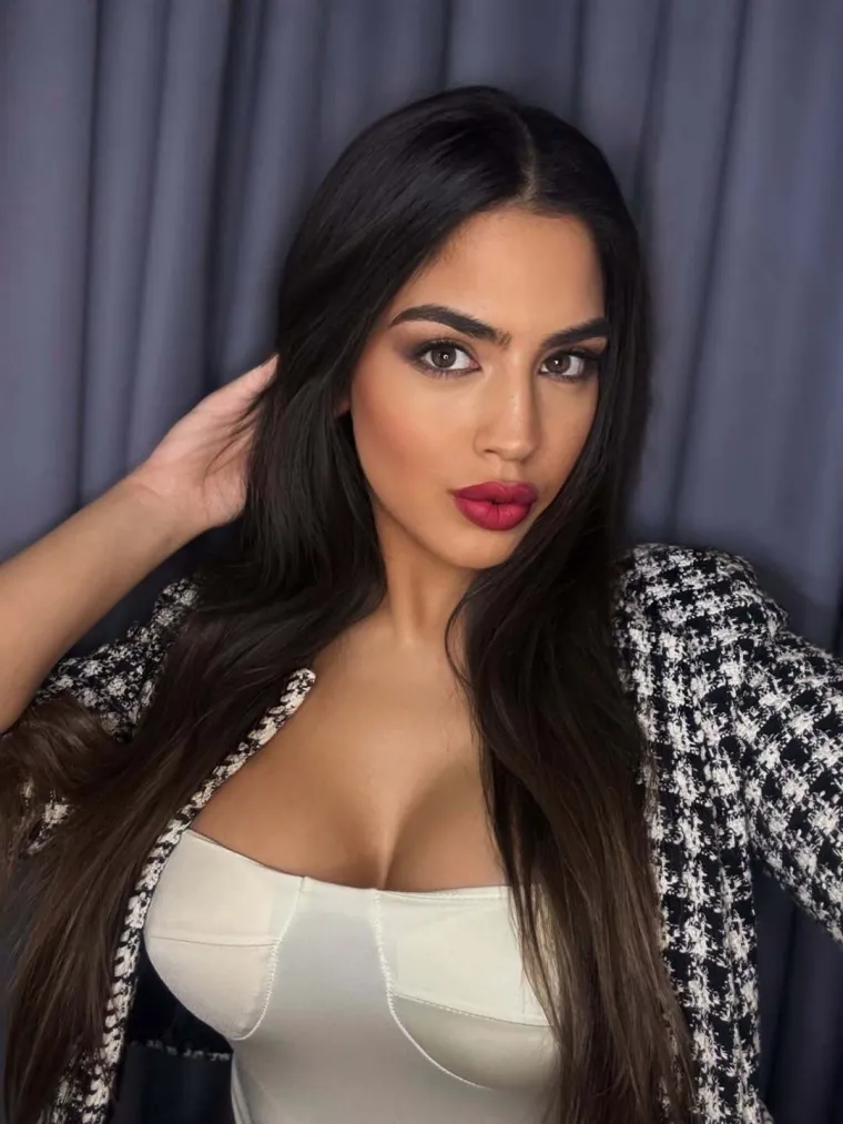 Atraktivna crnka iz BiH koja zna &scaron;to želi: Ma&scaron;u iz 'Gospodina Savr&scaron;enog' te&scaron;ko je ne primijetiti