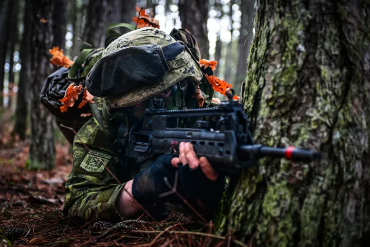 Zamaskirani, do zuba naoružani i stopljeni s prirodom: Ovako izgledaju hrvatski kadeti u akciji