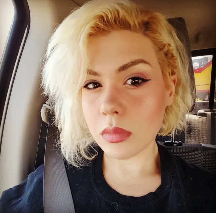 Zbog prekomjernih kilograma nije mogla hodati, a onda je napravila čudo: Danas izgleda sjajno