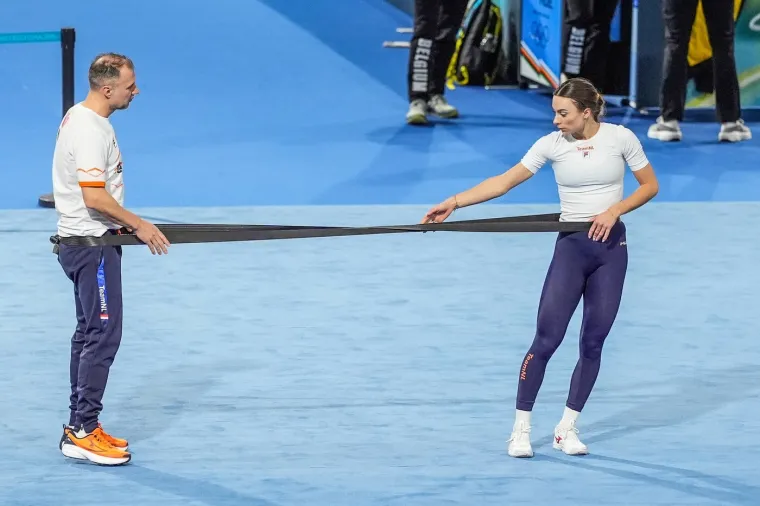 Prelijepa klizačica muči se s izlaskom iz sjene slavne kolegice: Ne pomaže ni svjetski rekord