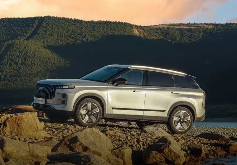 SUV za kojim Hrvati 'lude': Kopija Range Rovera ima brutalan izgled i nestvarnu cijenu