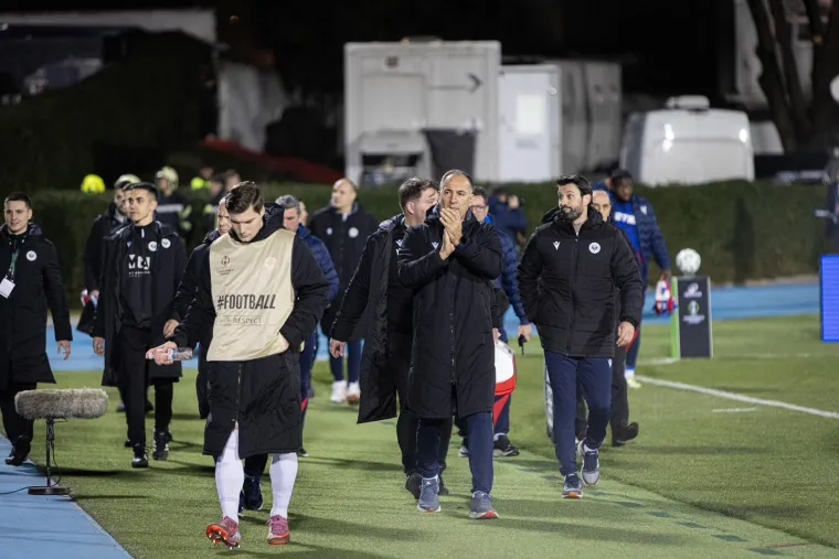 Zrinjski izborio remi u povijesnoj utakmici: Evo kako je izgledala nezaboravna ludnica u Mostaru