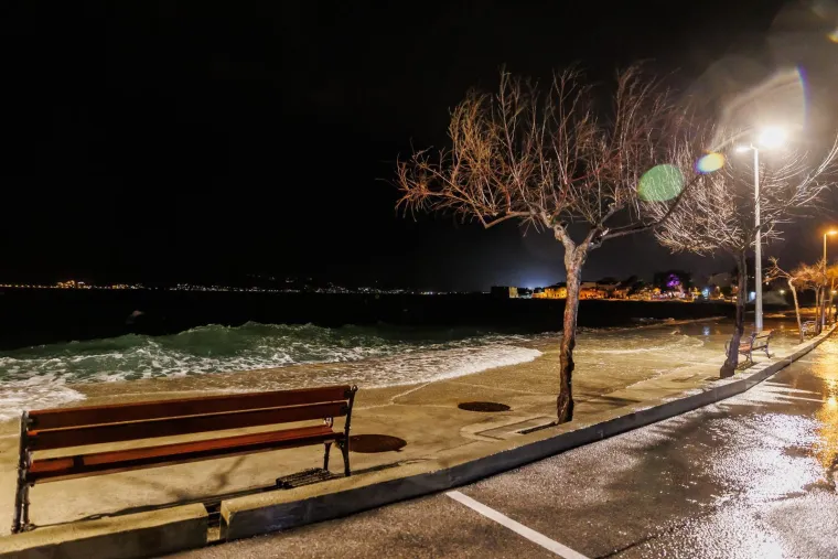 More progutalo rivu u Ka&scaron;telima, na udaru Čiovo i Split: Pogledajte posljedice nevremena