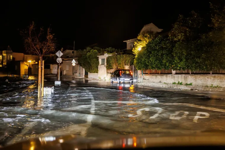 More progutalo rivu u Ka&scaron;telima, na udaru Čiovo i Split: Pogledajte posljedice nevremena