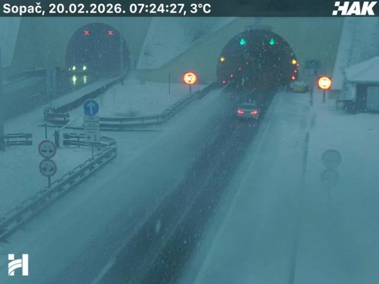 Snijeg zabijelio autoceste: Nesreća na A2, zimski uvjeti stvaraju probleme