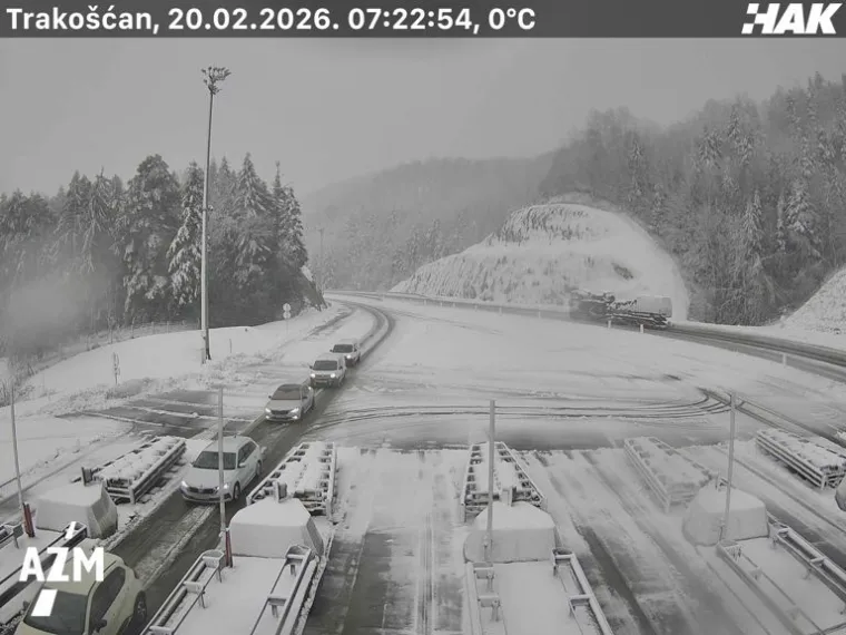 Snijeg zabijelio autoceste: Nesreća na A2, zimski uvjeti stvaraju probleme