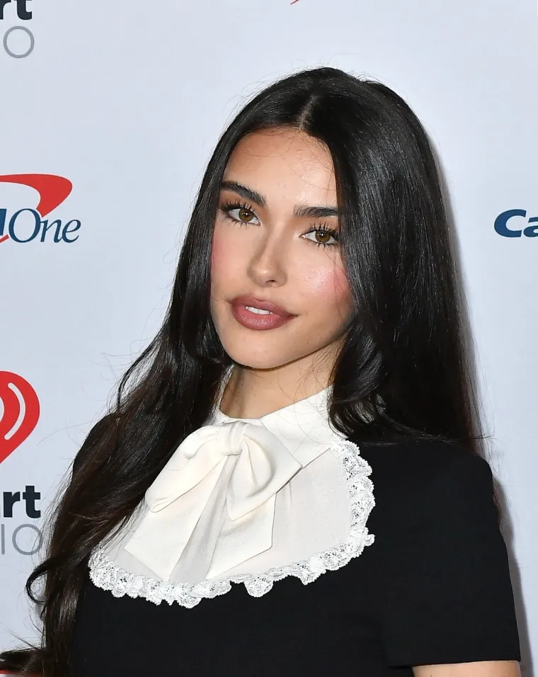 Tko je mlada pjevačica koju uspoređuju s Megan Fox? Otkrio ju je Justin Bieber