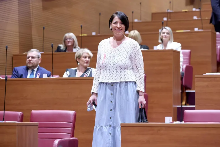 Gotovo neprepoznatljiva Bo&scaron;ka Ban Vlahek: Pogledajte kroz kakvu je transformaciju pro&scaron;la