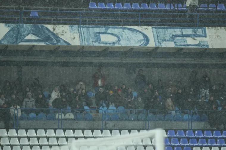 Teren je bio prekriven snijegom, a svi su ostali u čudu kad su se pojavili ovi majstori