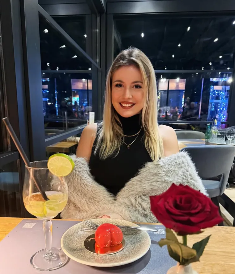 Tko je Matea? Atraktivna i samozatajna plavu&scaron;a koja je od starta zaludila gledatelje