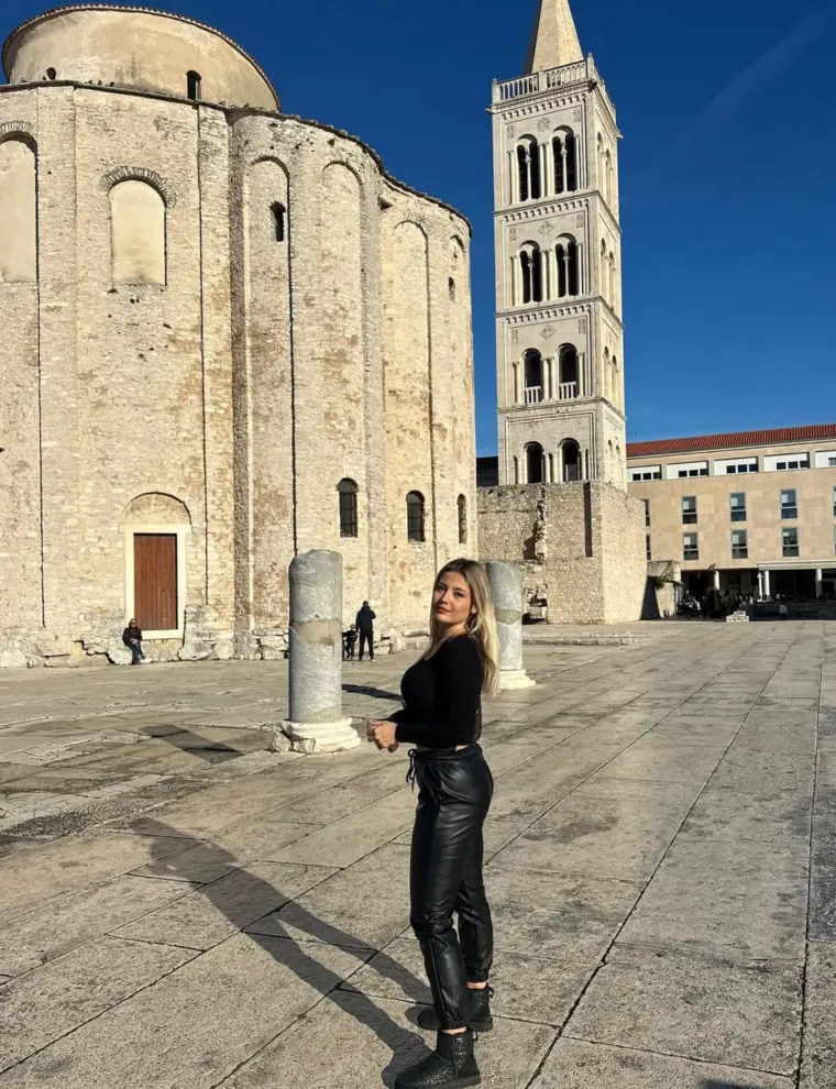 Tko je Matea? Atraktivna i samozatajna plavu&scaron;a koja je od starta zaludila gledatelje