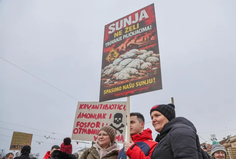 Pogledajte poruke s velikog prosvjeda, stigao i Miro Bulj - zagrlio se s 'Crokokom'...