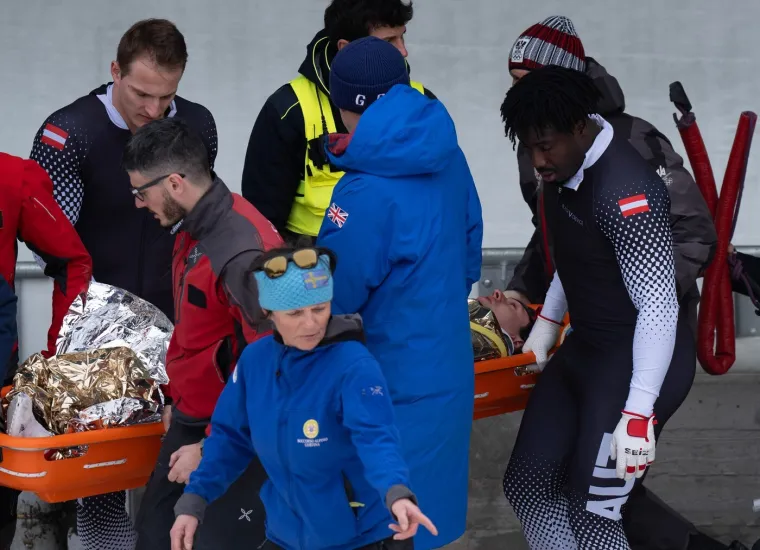 Prevrnuo se pri ogromnoj brzini pa ostao nepomično ležati, jezive fotografije obilaze svijet