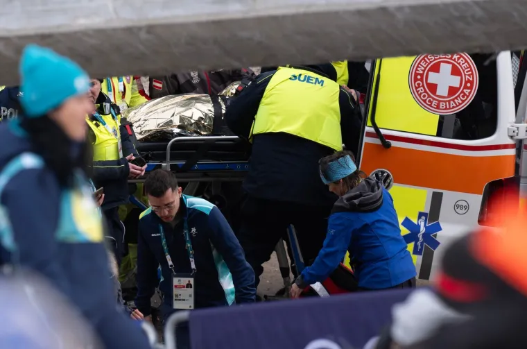 Prevrnuo se pri ogromnoj brzini pa ostao nepomično ležati, jezive fotografije obilaze svijet