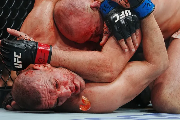 Luda borba u Houstonu: Delija pokazao srce, ali ostao 'kratak' za pobjedu